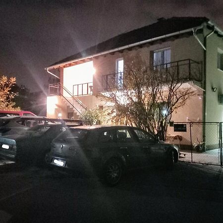 Rm Castell Apartments 노비사드 외부 사진